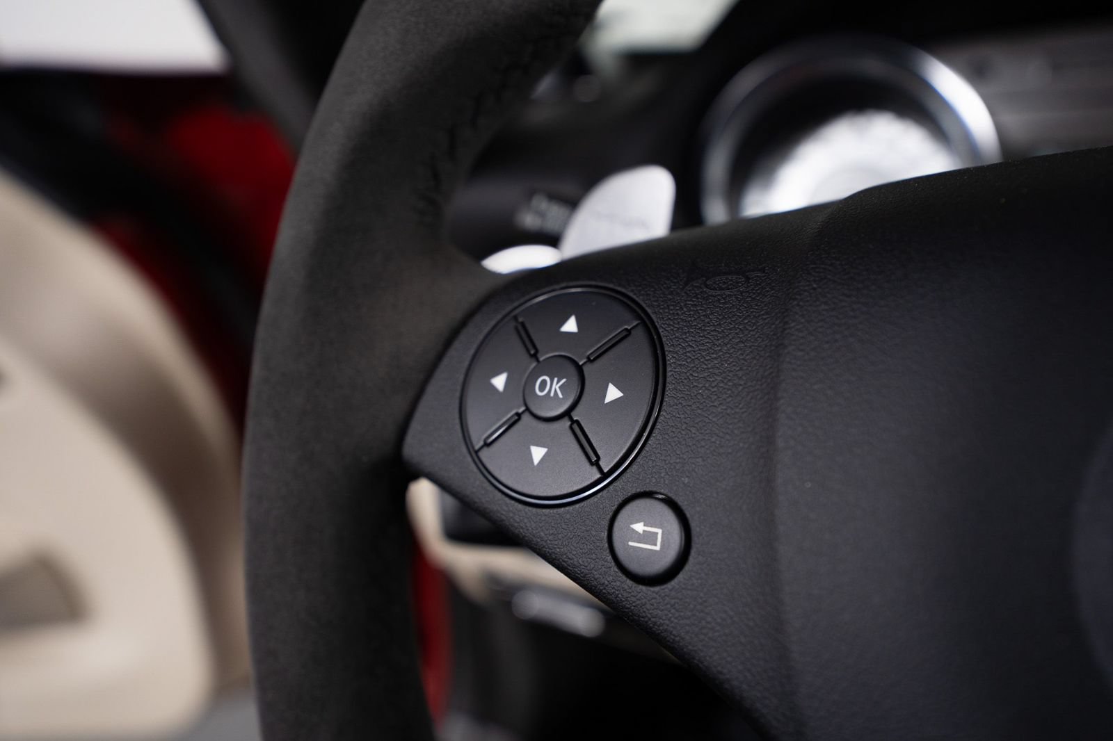 Used 2012 Mercedes-Benz SLS AMG Roadster image 31