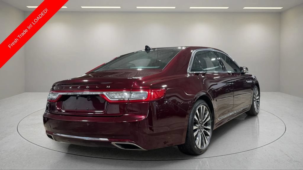 Used 2018 Lincoln Continental Reserve AWD/4WD image 3
