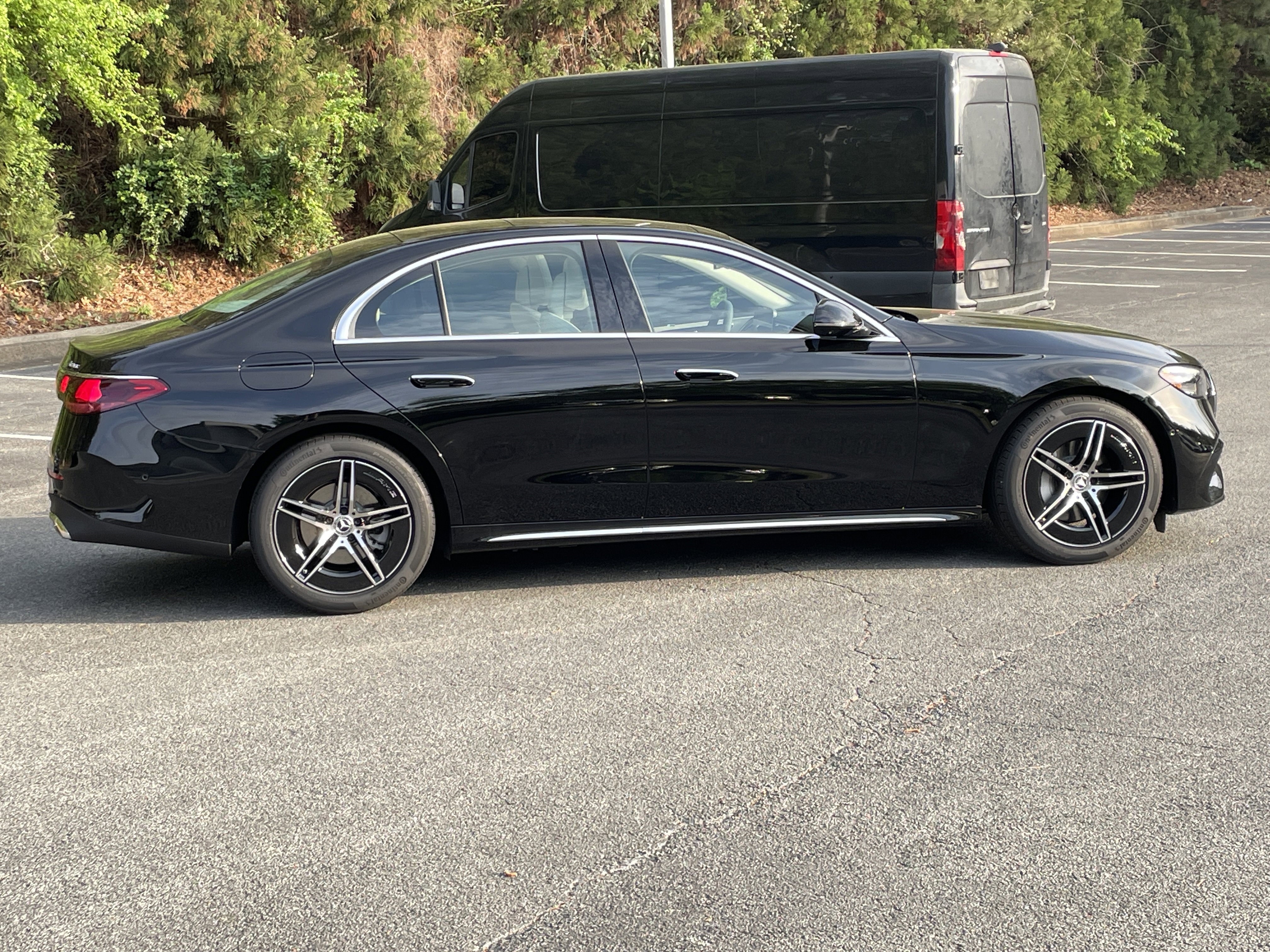 New 2026 Mercedes-Benz E 350 4MATIC Sedan image 5