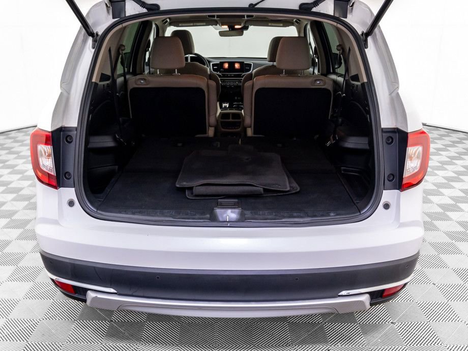 Certified 2021 Honda Pilot Touring image 33