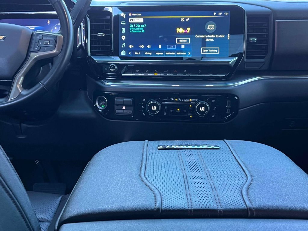 Certified 2024 Chevrolet Silverado 2500 High Country w/ High Country Premium Package AWD/4WD image 14