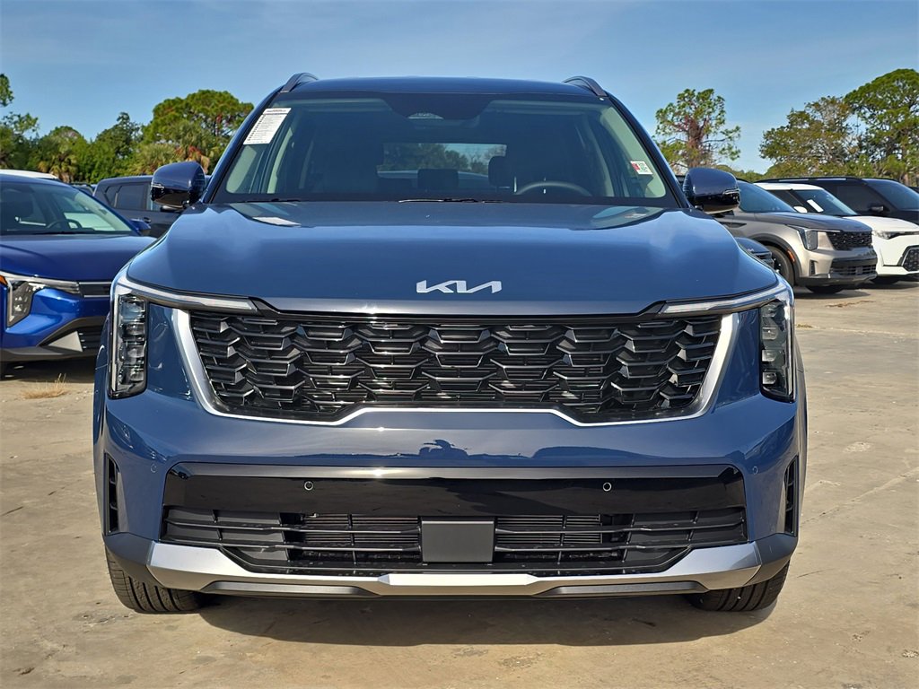 New 2026 Kia Sorento S image 3