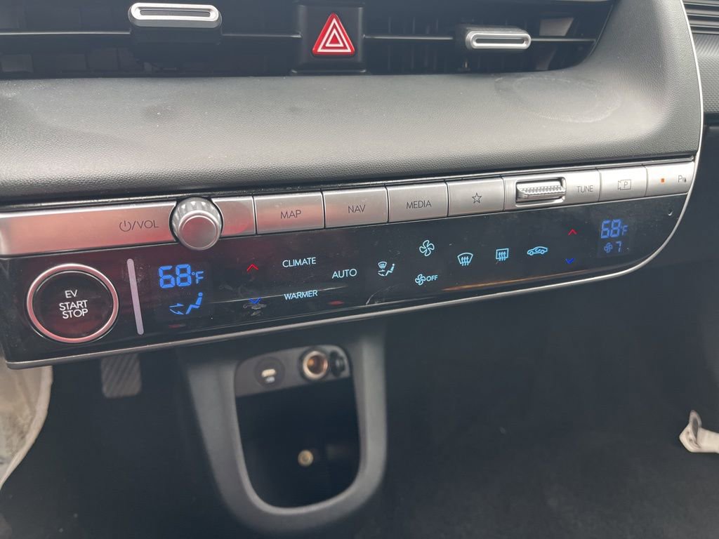 Used 2024 Hyundai Ioniq 5 SE image 23