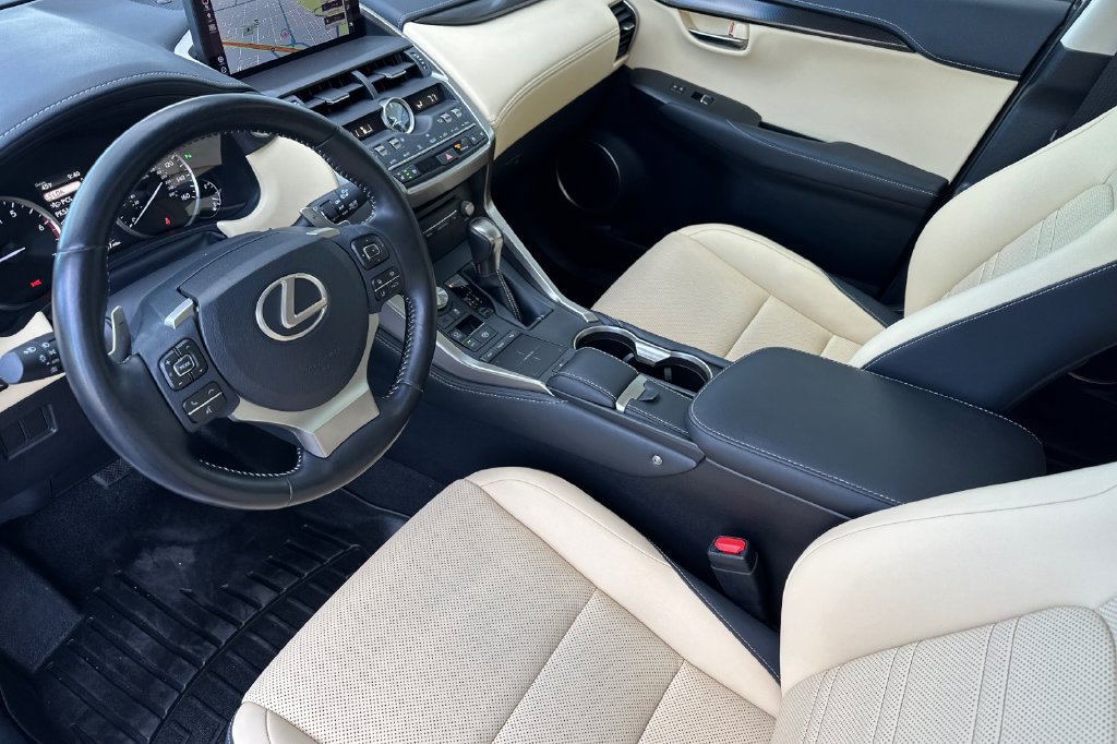 Used 2019 Lexus NX 300 FWD w/ Premium Package image 4