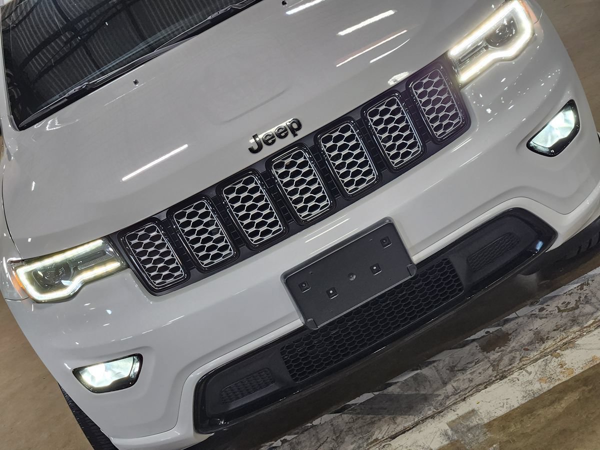 Used 2022 Jeep Grand Cherokee Laredo X AWD/4WD image 19