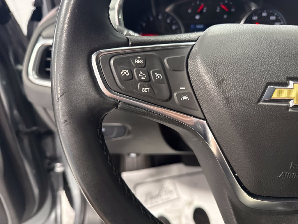Used 2024 Chevrolet Equinox LT AWD/4WD image 3