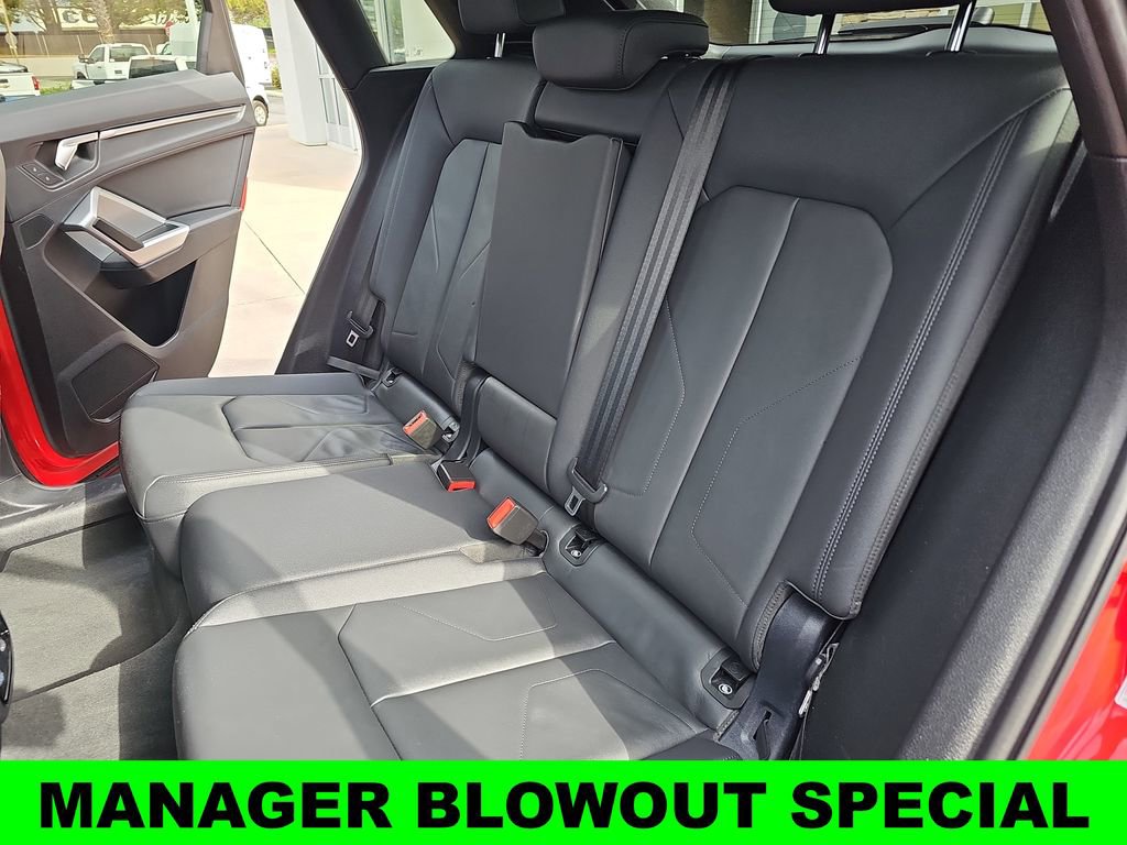 Used 2025 Audi Q3 2.0T Premium AWD/4WD image 14