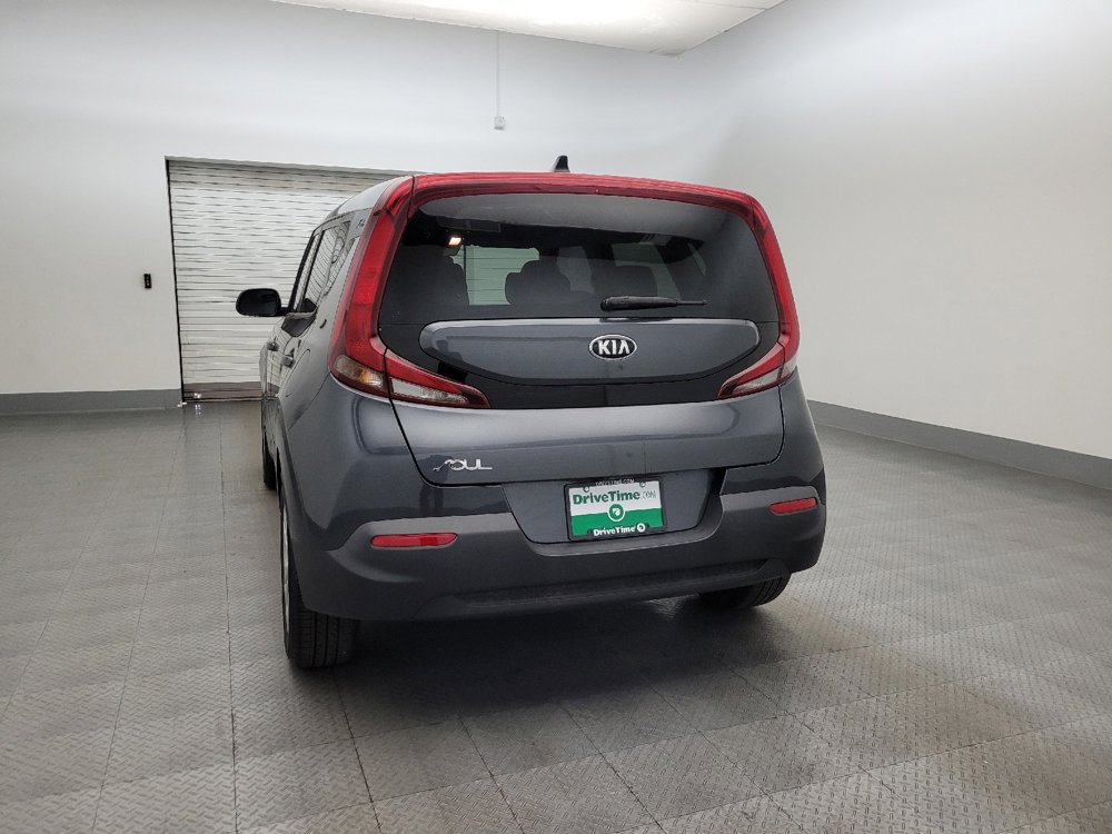 Used 2021 Kia Soul LX FWD image 6