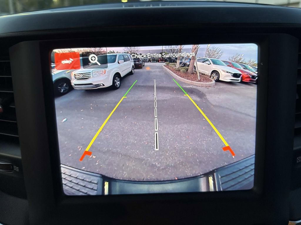 Used 2024 RAM 2500 Big Horn w/ Bed Utility Group image 33