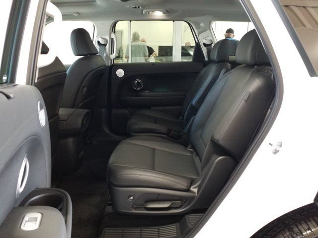 Certified 2026 Hyundai Palisade Limited AWD/4WD image 13
