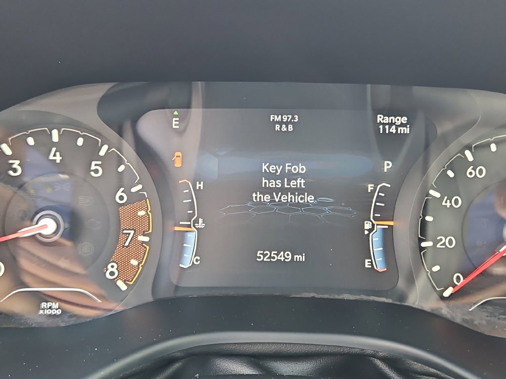 Used 2024 Jeep Compass Latitude AWD/4WD image 13