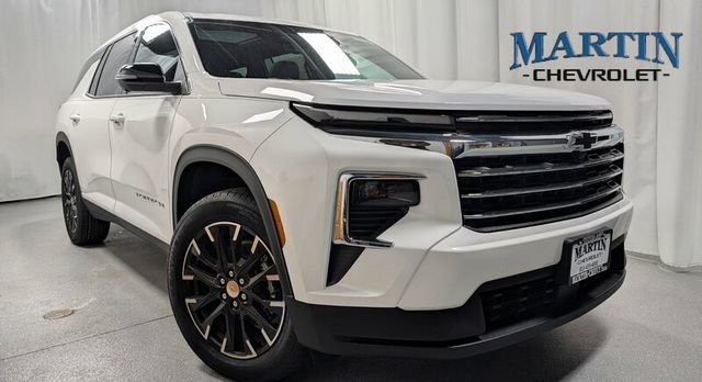New 2026 Chevrolet Traverse LT image 1