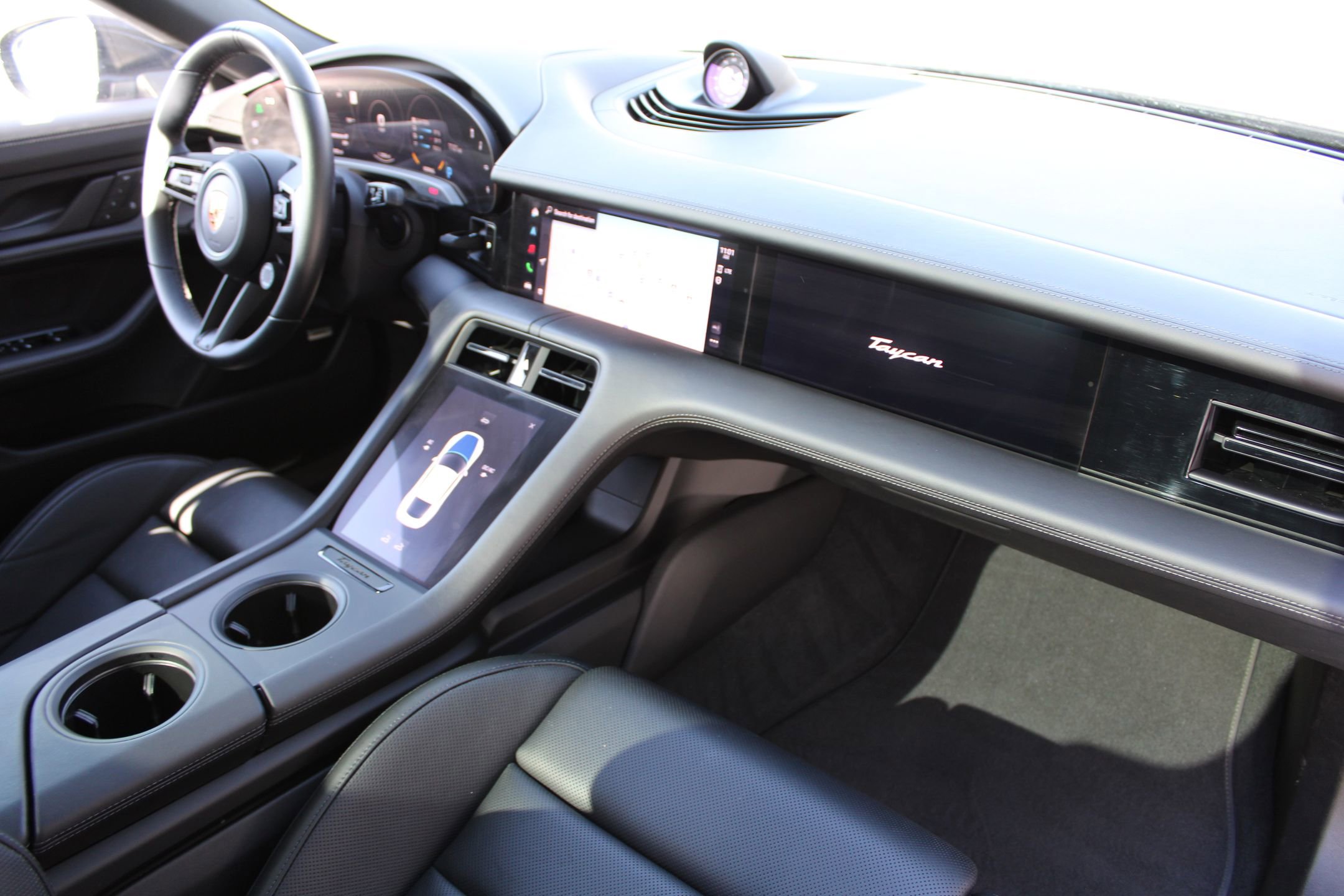 Certified 2024 Porsche Taycan 4S image 26