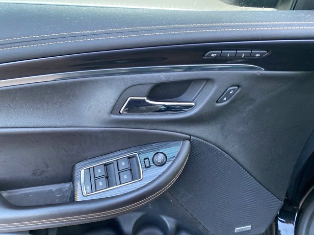 Used 2016 Chevrolet Impala LTZ w/ Enhanced Convenience Package FWD image 13