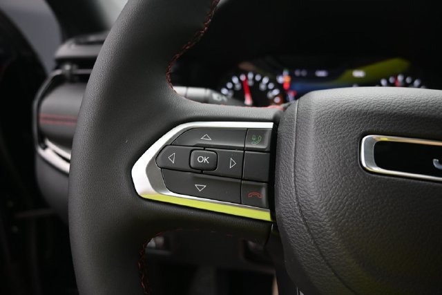 New 2026 Jeep Compass Trailhawk AWD/4WD image 19