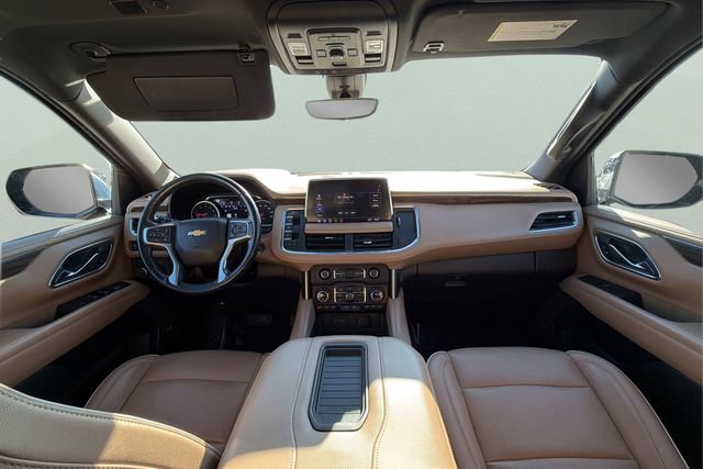 Used 2021 Chevrolet Tahoe Premier w/ Premium Package image 33