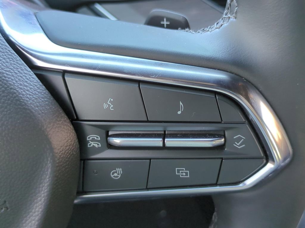 Used 2025 Chevrolet Suburban Premier image 23