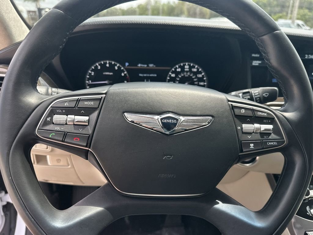 Used 2018 Genesis G90 5.0 Ultimate RWD image 21
