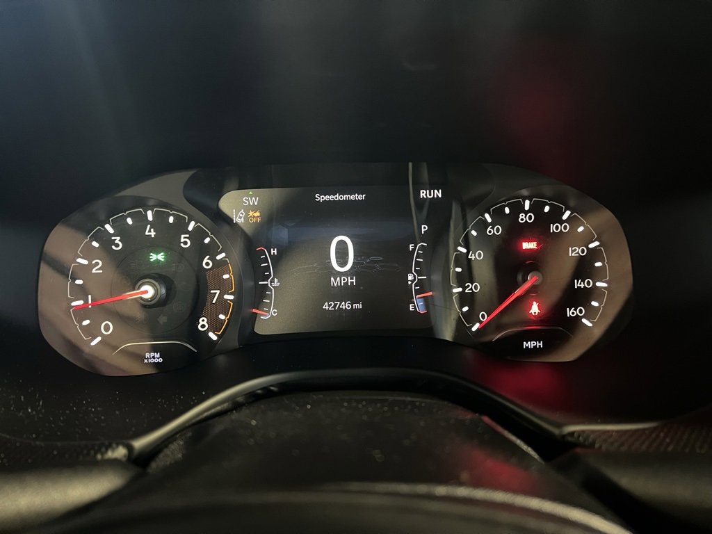 Used 2024 Jeep Compass Trailhawk image 23