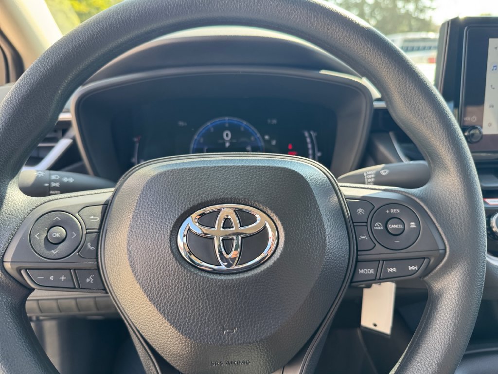 New 2027 Toyota Corolla LE FWD image 18