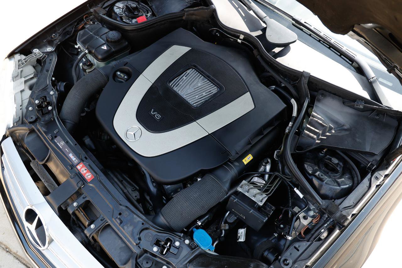 Used 2009 Mercedes-Benz CLK 350 Cabriolet image 40