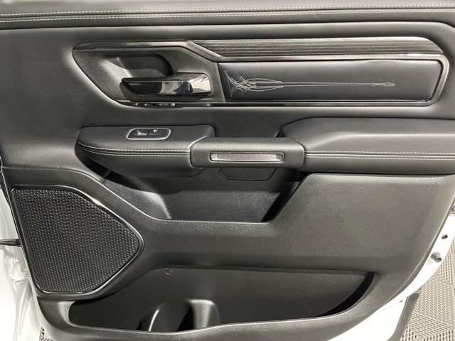 Used 2022 RAM 1500 Limited w/ Body-Colour Bumper Group image 26