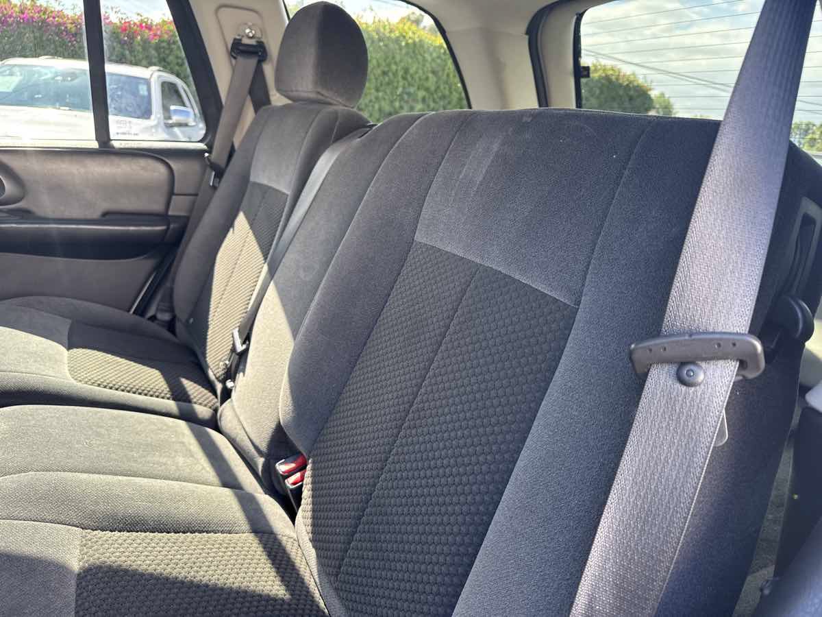 Used 2009 Chevrolet TrailBlazer LT RWD image 5