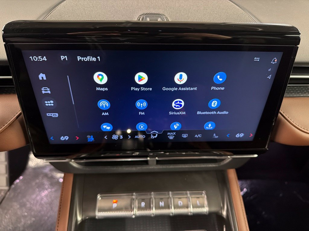 New 2026 Lincoln Nautilus Reserve AWD/4WD image 9