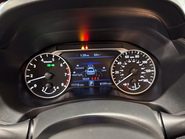Used 2024 Nissan Altima 2.5 SV FWD image 19