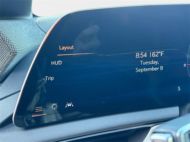 New 2025 Cadillac Optiq Sport 2 image 27