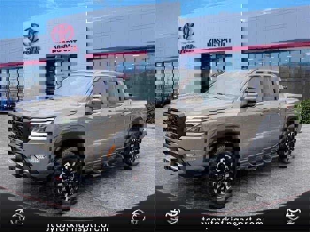 Used 2023 Nissan Frontier PRO-4X w/ Pro Convenience Package image 1