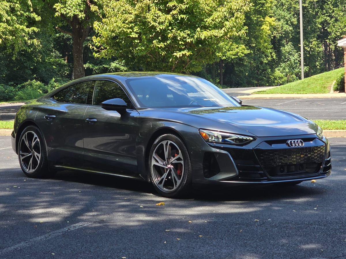 Used 2022 Audi e-tron GT Prestige w/ Prestige Package AWD/4WD image 8