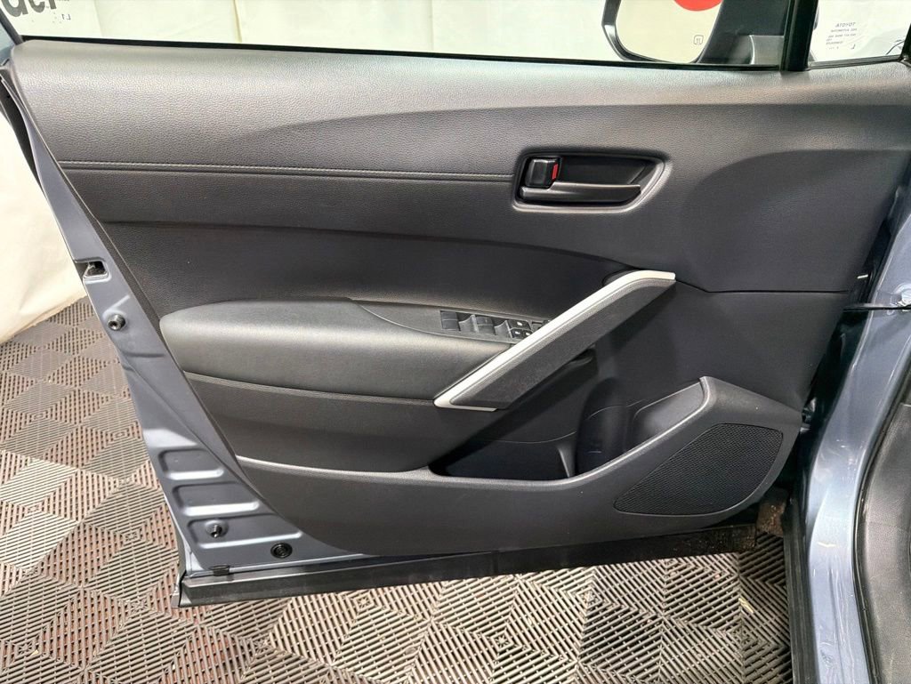 Used 2025 Toyota Corolla Cross AWD Hybrid image 21