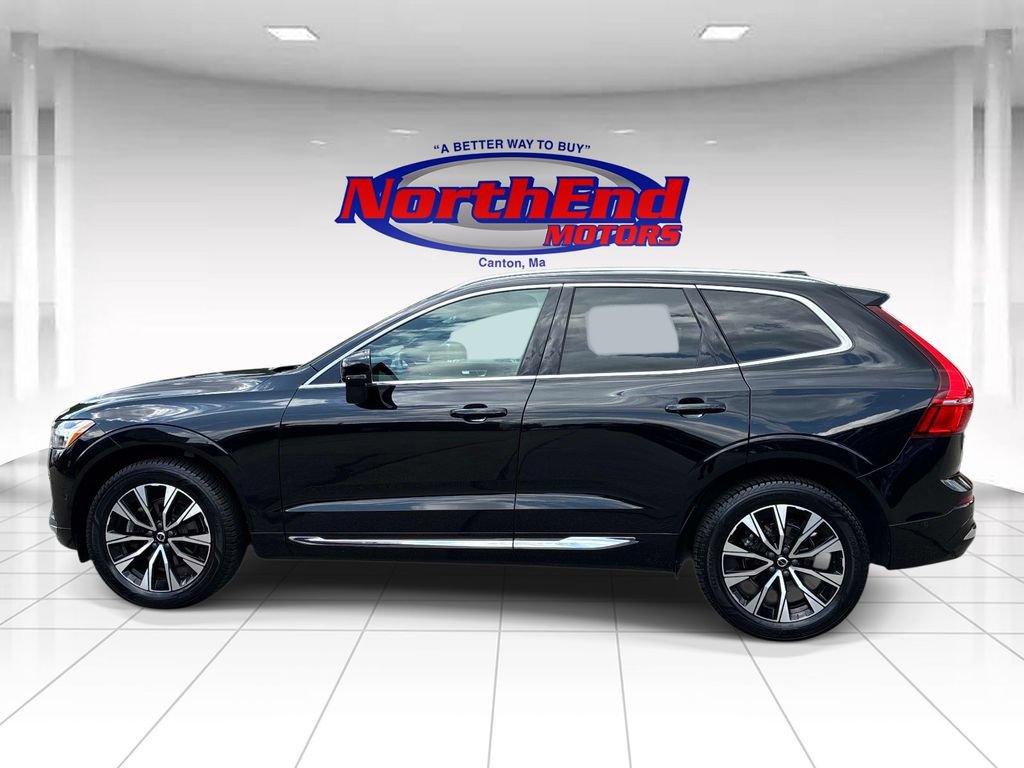 Used 2023 Volvo XC60 B5 Plus FWD image 4