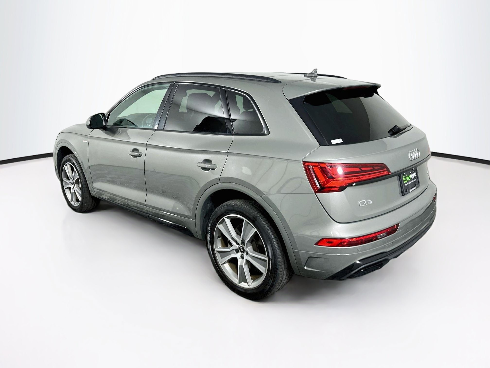 Used 2025 Audi Q5 2.0T Premium AWD/4WD image 5