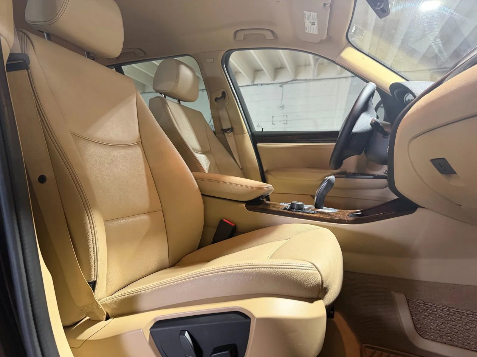 Used 2015 BMW X3 xDrive28i AWD/4WD image 10