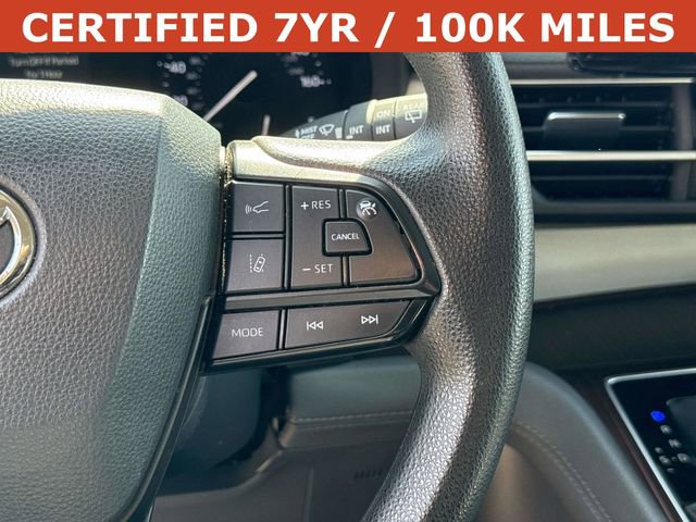 Used 2024 Toyota Sienna LE image 25