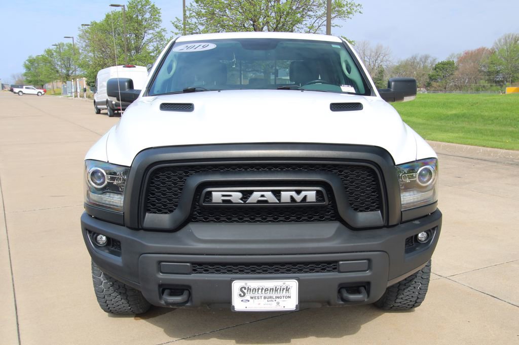 Used 2019 RAM 1500 Classic Warlock AWD/4WD image 2
