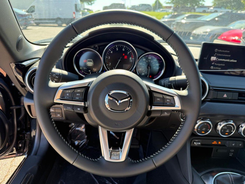New 2026 MAZDA MX-5 Miata RF Grand Touring RWD image 8
