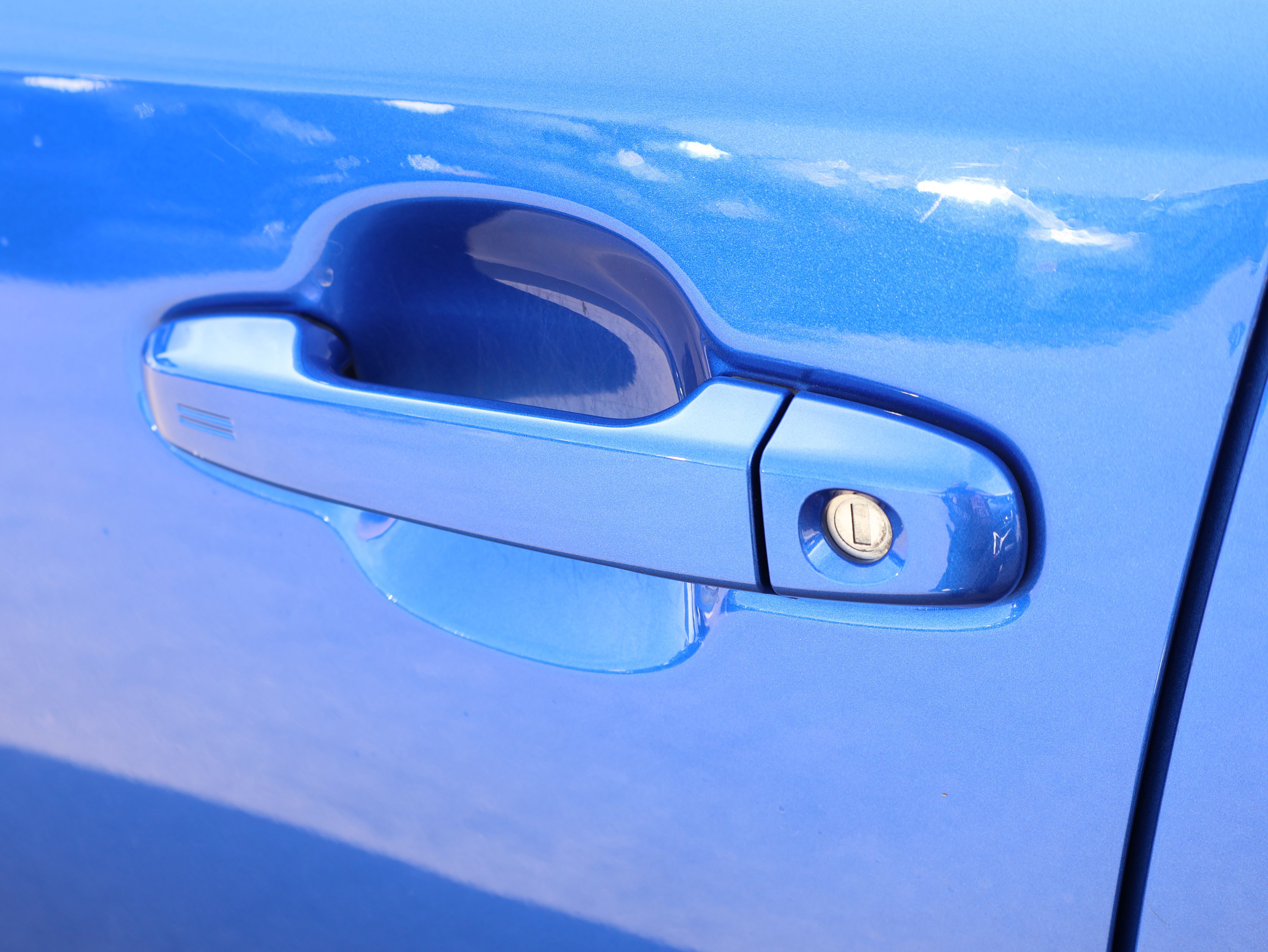 Used 2021 Toyota C-HR XLE image 19