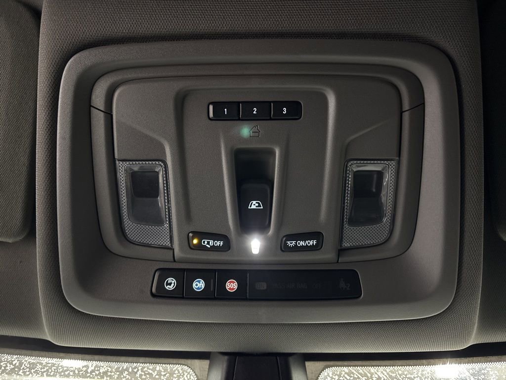 Used 2020 Chevrolet Silverado 1500 RST w/ Rally Edition image 28