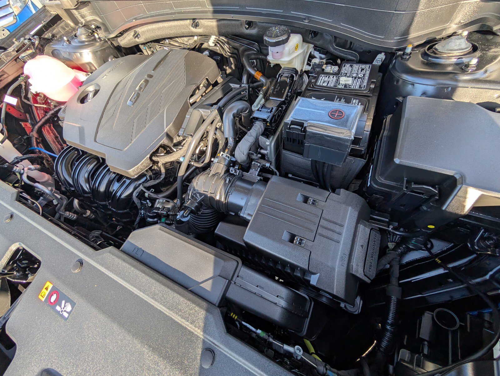 Used 2025 Kia Sportage EX image 21