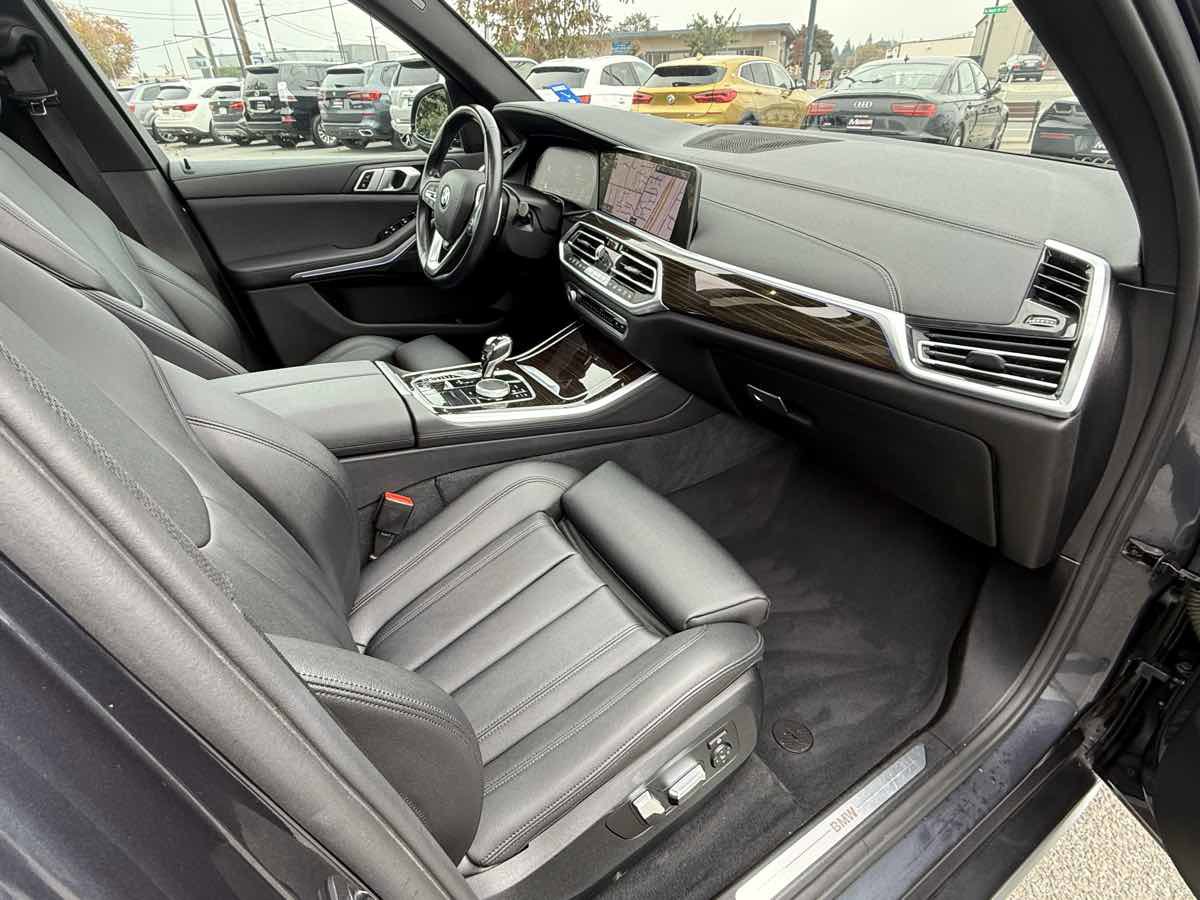Used 2019 BMW X5 xDrive40i w/ Premium Package 2 image 14