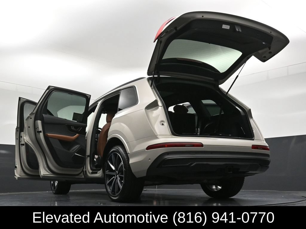 Used 2024 Audi Q7 3.0T Premium Plus AWD/4WD image 39