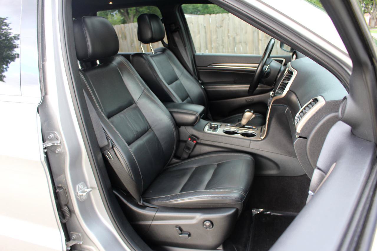 Used 2016 Jeep Grand Cherokee Limited AWD/4WD image 43