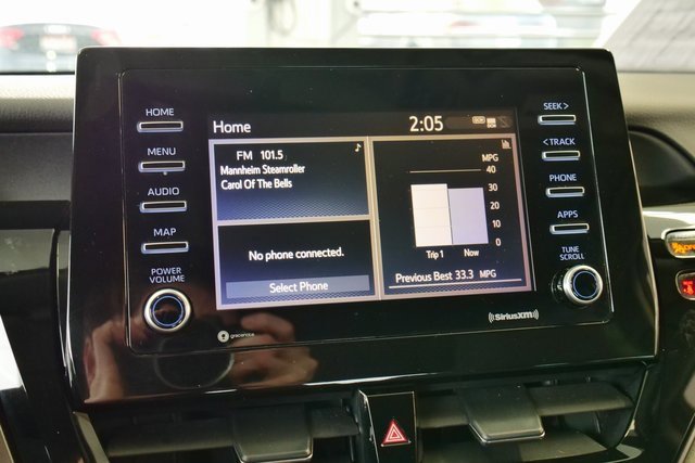 Used 2021 Toyota Camry LE image 19