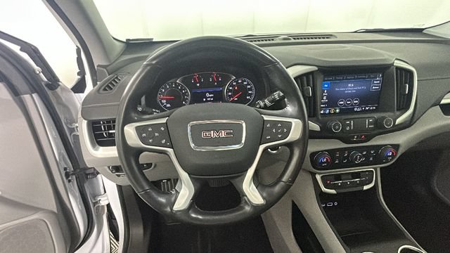 Used 2022 GMC Terrain SLT FWD image 15