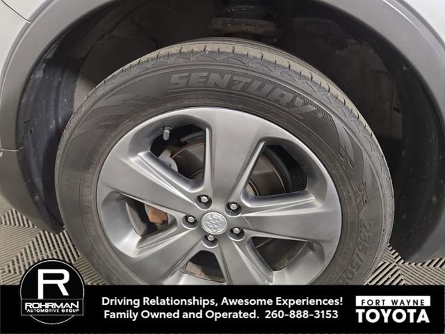 Used 2014 Buick Encore FWD image 11