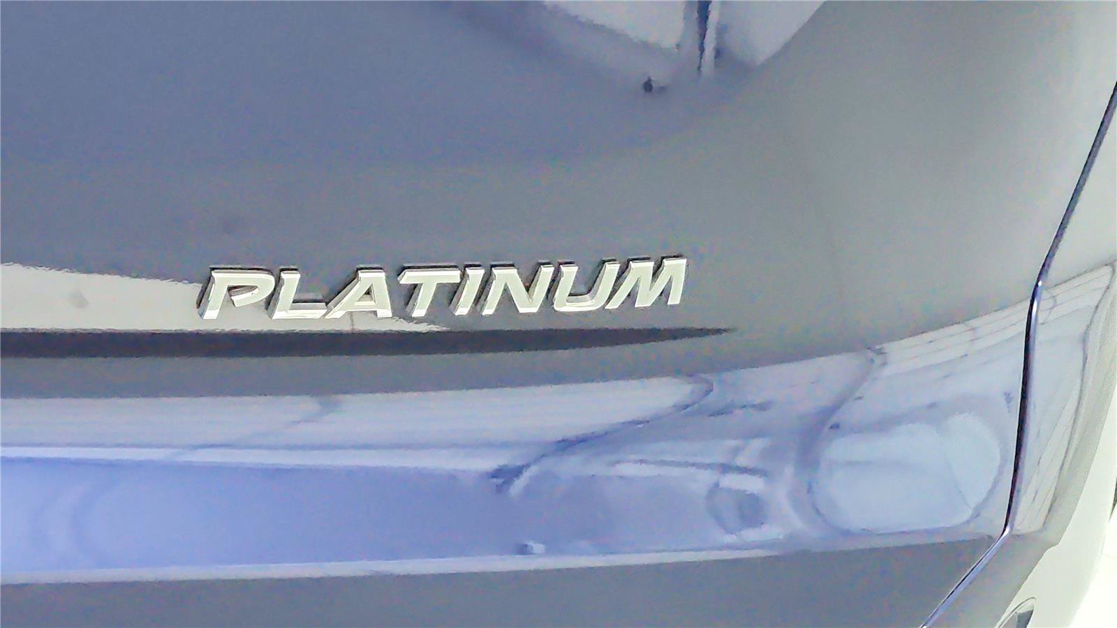 Used 2024 Nissan Pathfinder Platinum w/ Cargo Package FWD image 18