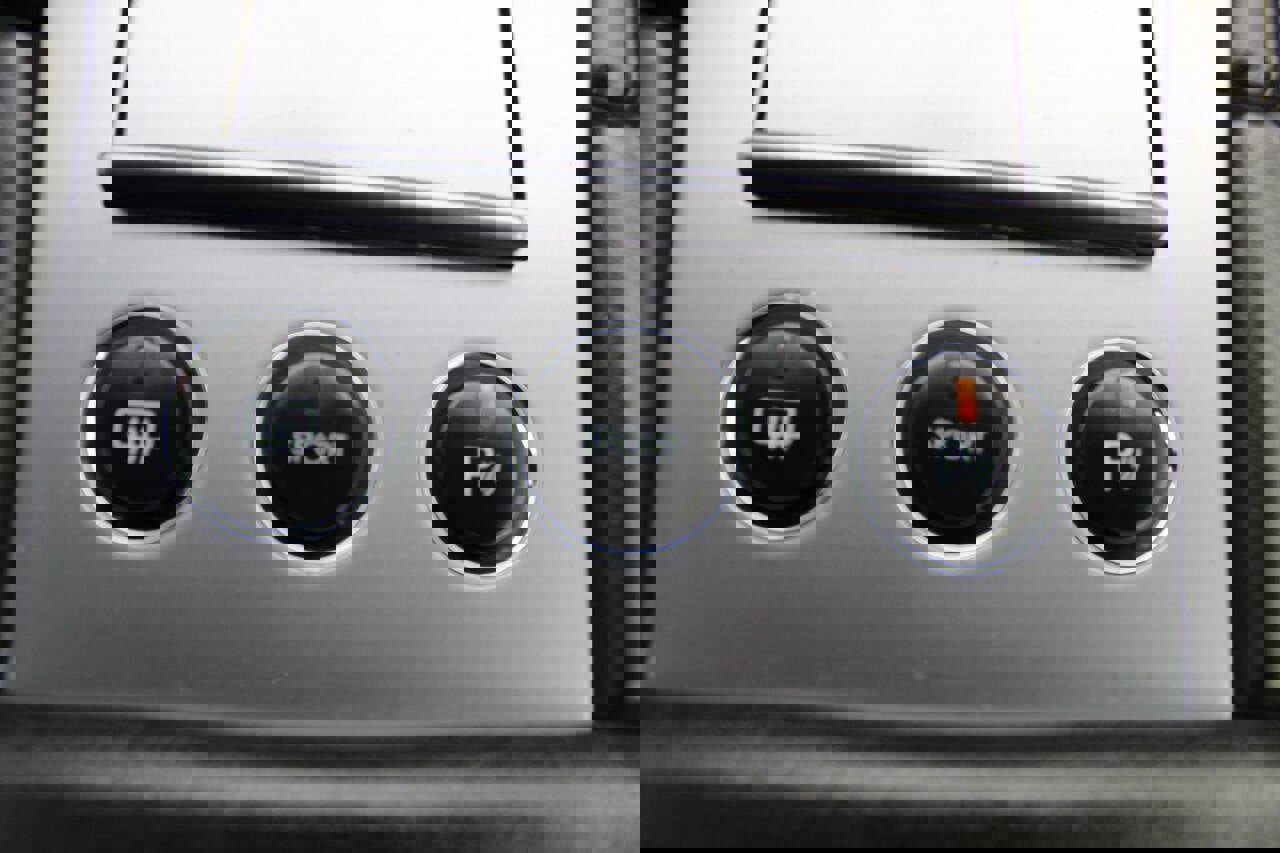 Used 2006 Aston Martin DB9 Volante image 20